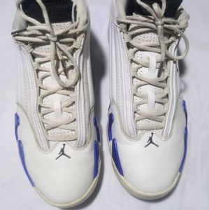 Nike Air Jordan 14. Blue/White w original shoelaces. Size 13.